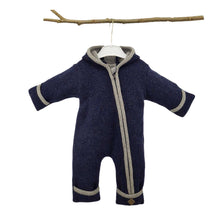 Lade das Bild in den Galerie-Viewer, Herzchenstrampler superweich mitternacht