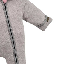 Lade das Bild in den Galerie-Viewer, Herzchenstrampler superweich heumilch