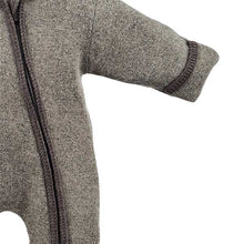 Lade das Bild in den Galerie-Viewer, Herzchenstrampler superweich timo