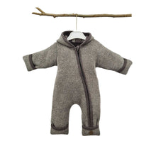 Lade das Bild in den Galerie-Viewer, Herzchenstrampler superweich timo