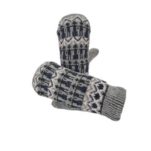 Lade das Bild in den Galerie-Viewer, Mittelgraue Fäustlinge mit Norwgermuster