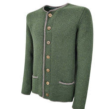 Lade das Bild in den Galerie-Viewer, Herren Merinostrickjacke Traunsee - Der Klassiker in moos